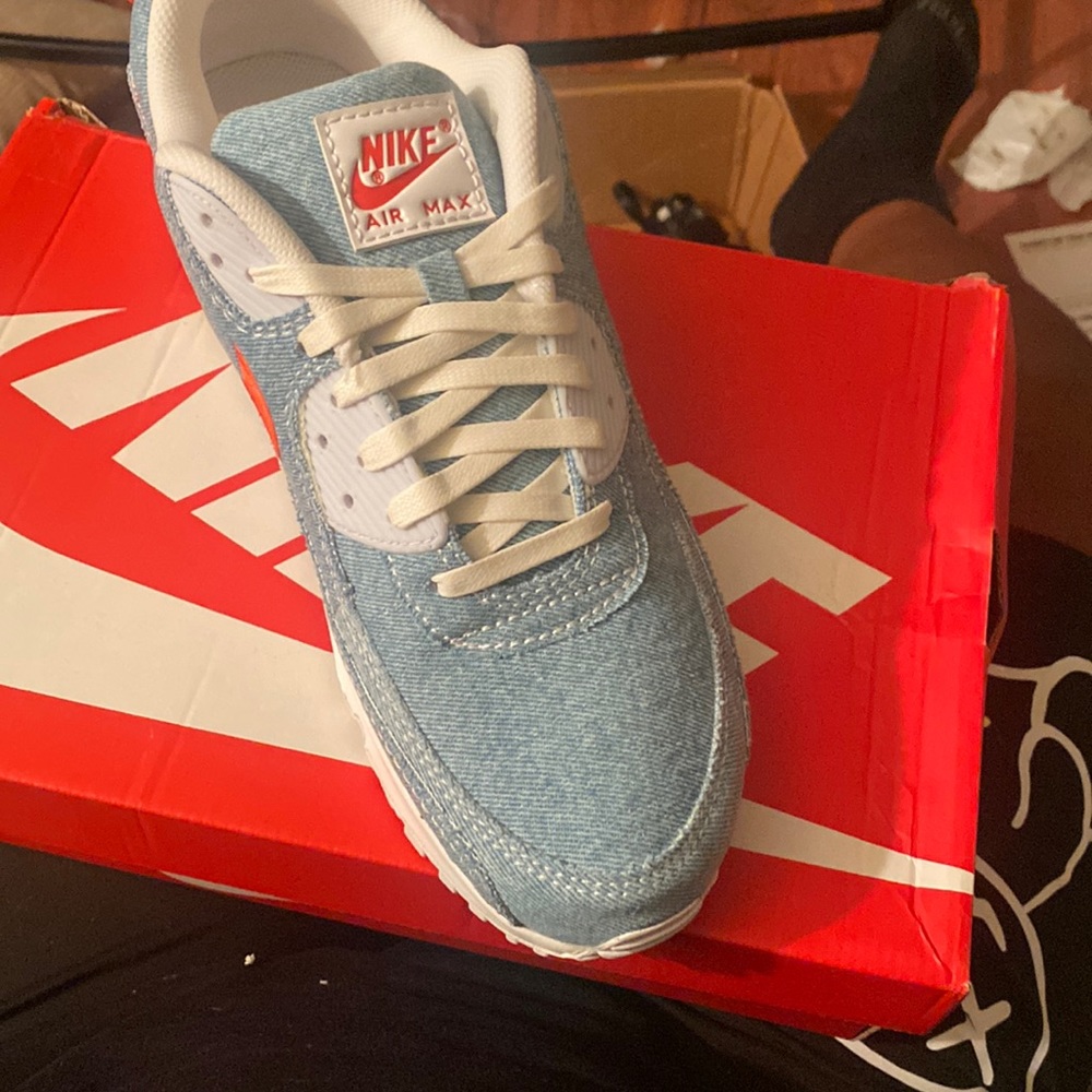 nike shoes woman